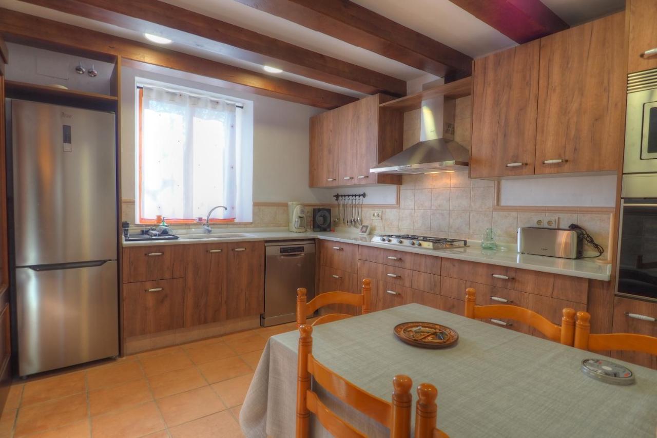 Villa Can Roig By Hello Homes Sitges Sant Pere De Ribes Bagian luar foto