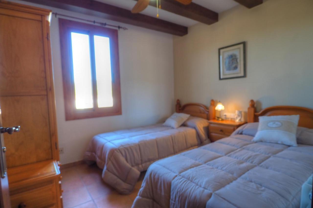 Villa Can Roig By Hello Homes Sitges Sant Pere De Ribes Bagian luar foto